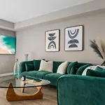 Ocean Views - Rooftop Pool 2Br Santa Monica