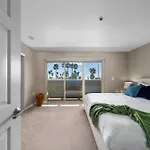 Ocean Views - Rooftop Pool 2Br Santa Monica