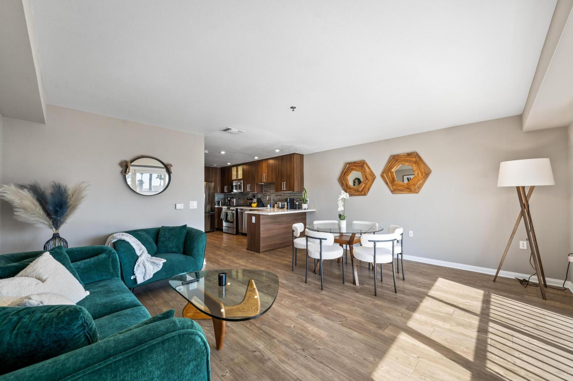 Ocean Views - Rooftop Pool 2br Santa Monica